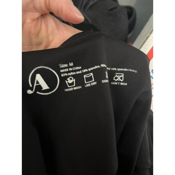 Andie Catalina Swimsuit - Picture 4 of 4